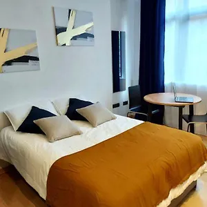 Holidays2malaga City Center Апартаменты